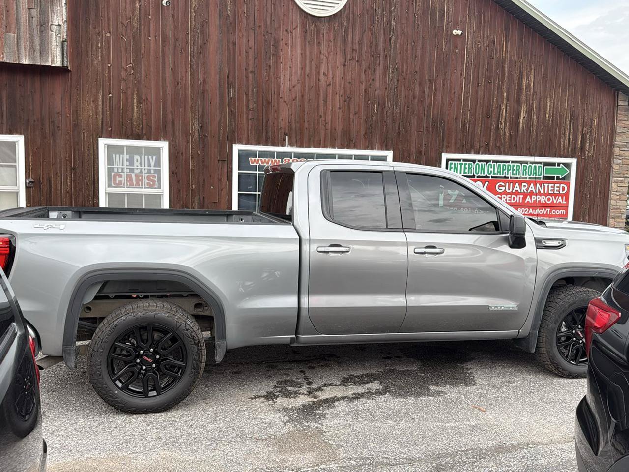 Used 2025 GMC Sierra 1500 Elevation AWD/4WD image 12