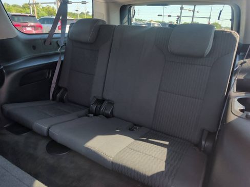 Used 2015 Chevrolet Suburban LS w/ Max Trailering Package AWD/4WD image 17