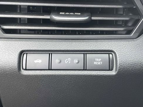 Certified 2025 Nissan Altima 2.5 S FWD image 18