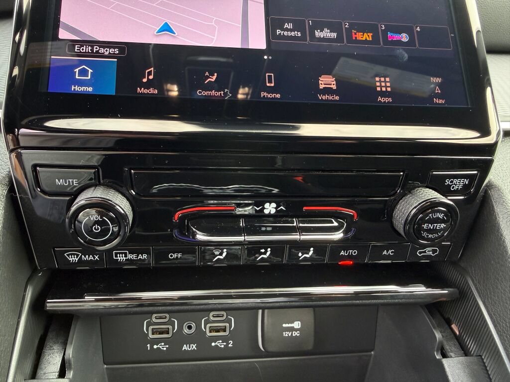 New 2027 Jeep Grand Cherokee Laredo AWD/4WD image 26