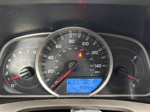 Used 2014 Toyota RAV4 XLE image 5