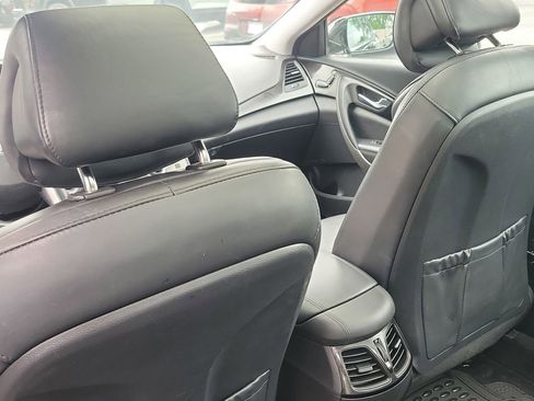 Used 2016 Hyundai Azera Limited FWD image 16