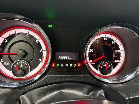 Used 2017 Dodge Grand Caravan SE image 13