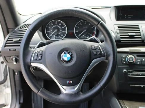 Used 2013 BMW 135i Convertible RWD image 9