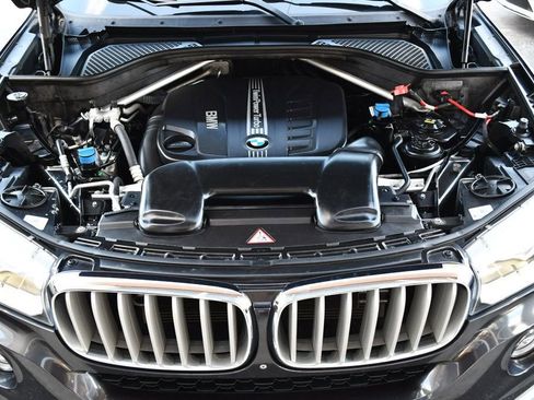 Used 2014 BMW X5 xDrive35d image 65