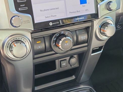 Used 2022 Toyota 4Runner SR5 image 25