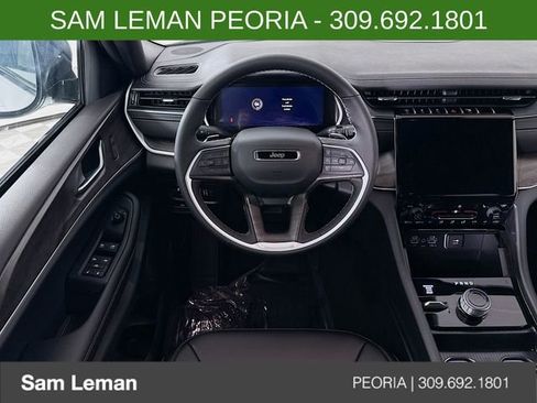 New 2025 Jeep Grand Cherokee Limited image 23