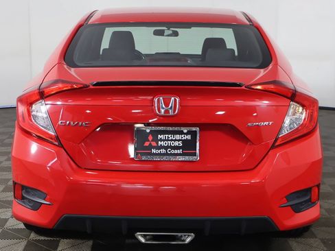 Used 2019 Honda Civic Sport image 11