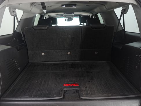 Used 2018 GMC Yukon XL Denali w/ Open Road Package image 10