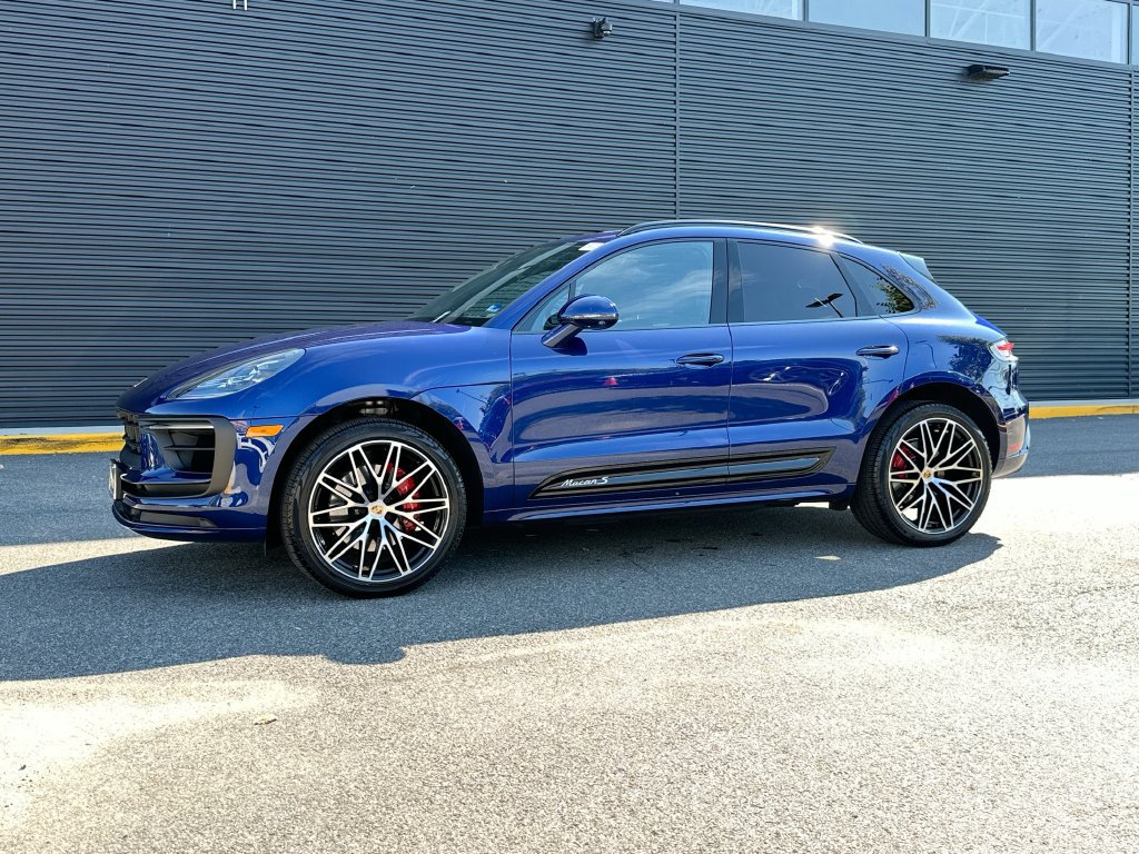 Certified 2026 Porsche Macan S AWD/4WD image 2