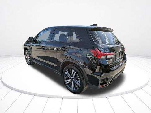 Used 2025 Mitsubishi Outlander Sport AWD image 6