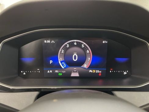 New 2026 Volkswagen Jetta SE FWD image 14