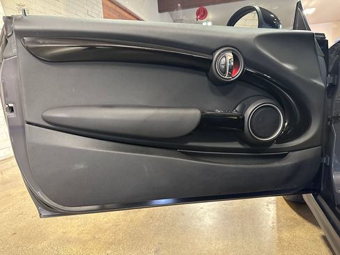 Used 2014 MINI Cooper S FWD image 25