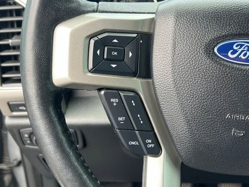 Used 2020 Ford F150 Lariat w/ Equipment Group 502A Luxury AWD/4WD image 28