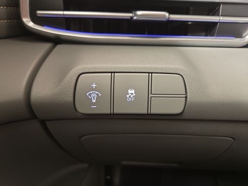 Used 2024 Hyundai Elantra SEL w/ Convenience Package FWD image 30