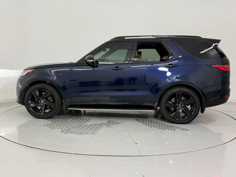 Used 2023 Land Rover Discovery S R-Dynamic image 2