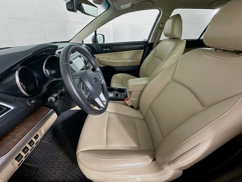 Used 2017 Subaru Outback 2.5i Limited image 13