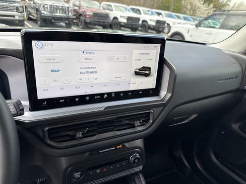 Used 2025 Ford Bronco Sport Badlands image 27