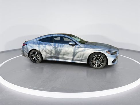 New 2026 Mercedes-Benz CLE 300 4MATIC Coupe image 9