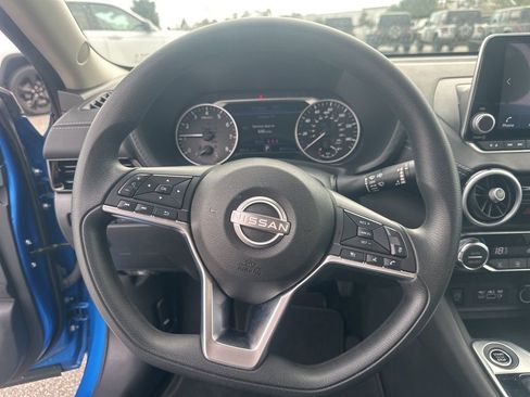 Used 2024 Nissan Sentra SV image 15