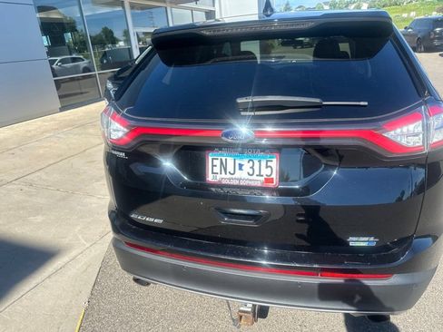 Used 2017 Ford Edge SEL w/ Equipment Group 201A AWD/4WD image 11