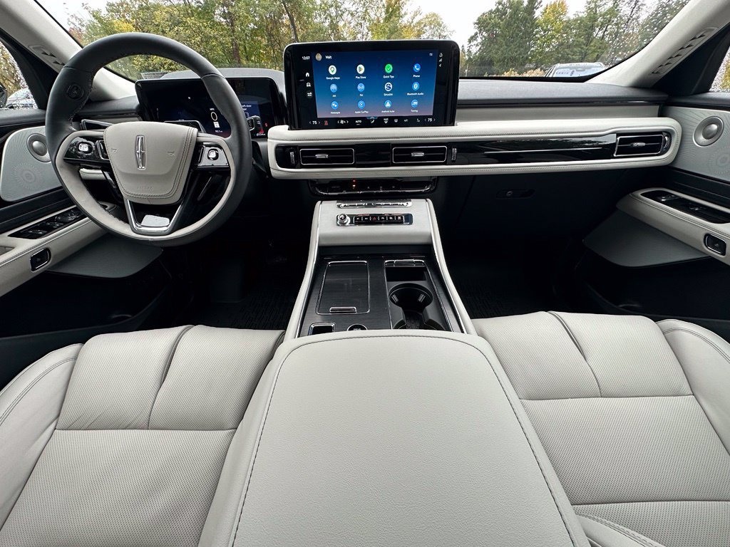 New 2027 Lincoln Aviator Reserve AWD/4WD image 22