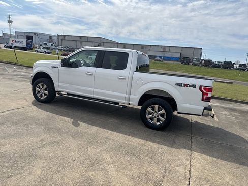 Used 2018 Ford F150 XLT w/ Equipment Group 301A Mid image 7