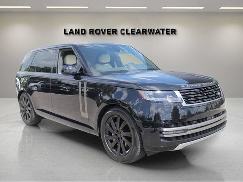 Used 2026 Land Rover Range Rover Long Wheelbase SE AWD/4WD image 7