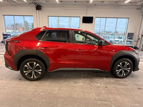 Used 2023 Subaru Solterra AWD image 9