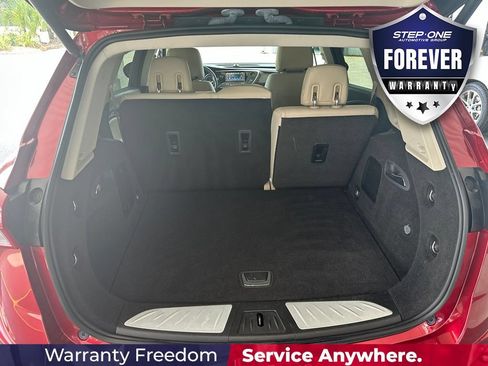 Used 2019 Buick Envision Essence FWD image 31