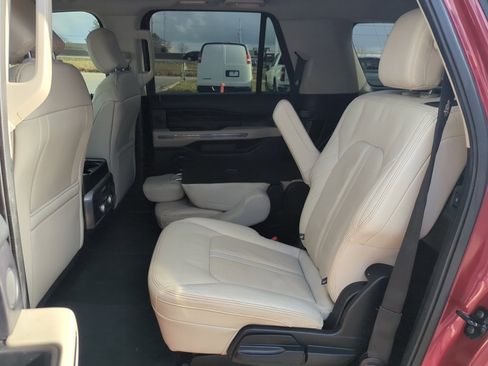 Used 2019 Ford Expedition Max Platinum image 44