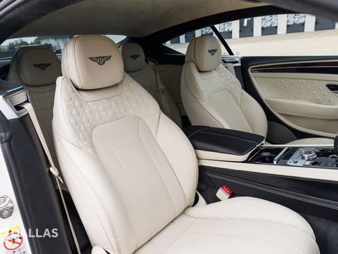 Used 2022 Bentley Continental GT image 36
