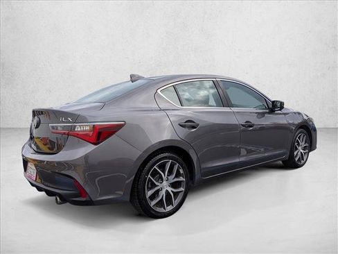 Certified 2022 Acura ILX w/ Premium Package image 5