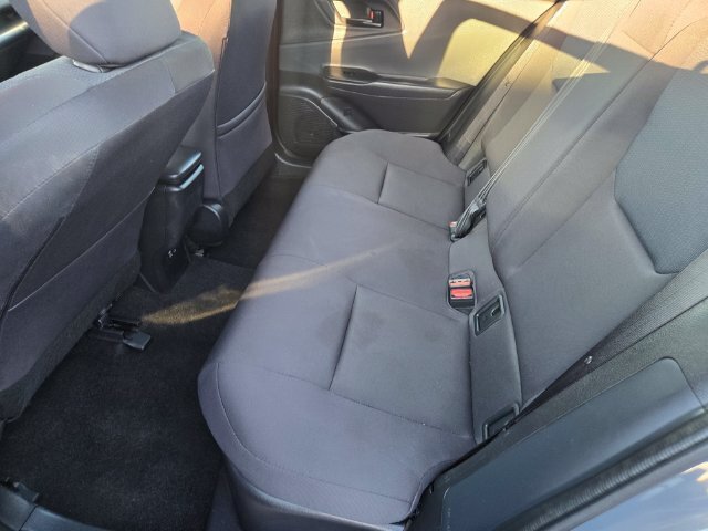 Certified 2025 Toyota Prius LE FWD image 15