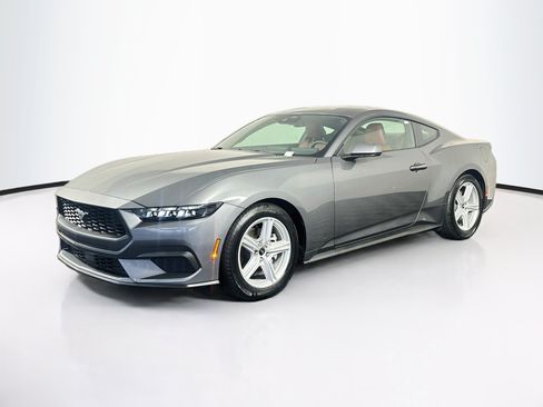 Used 2026 Ford Mustang Premium RWD image 3