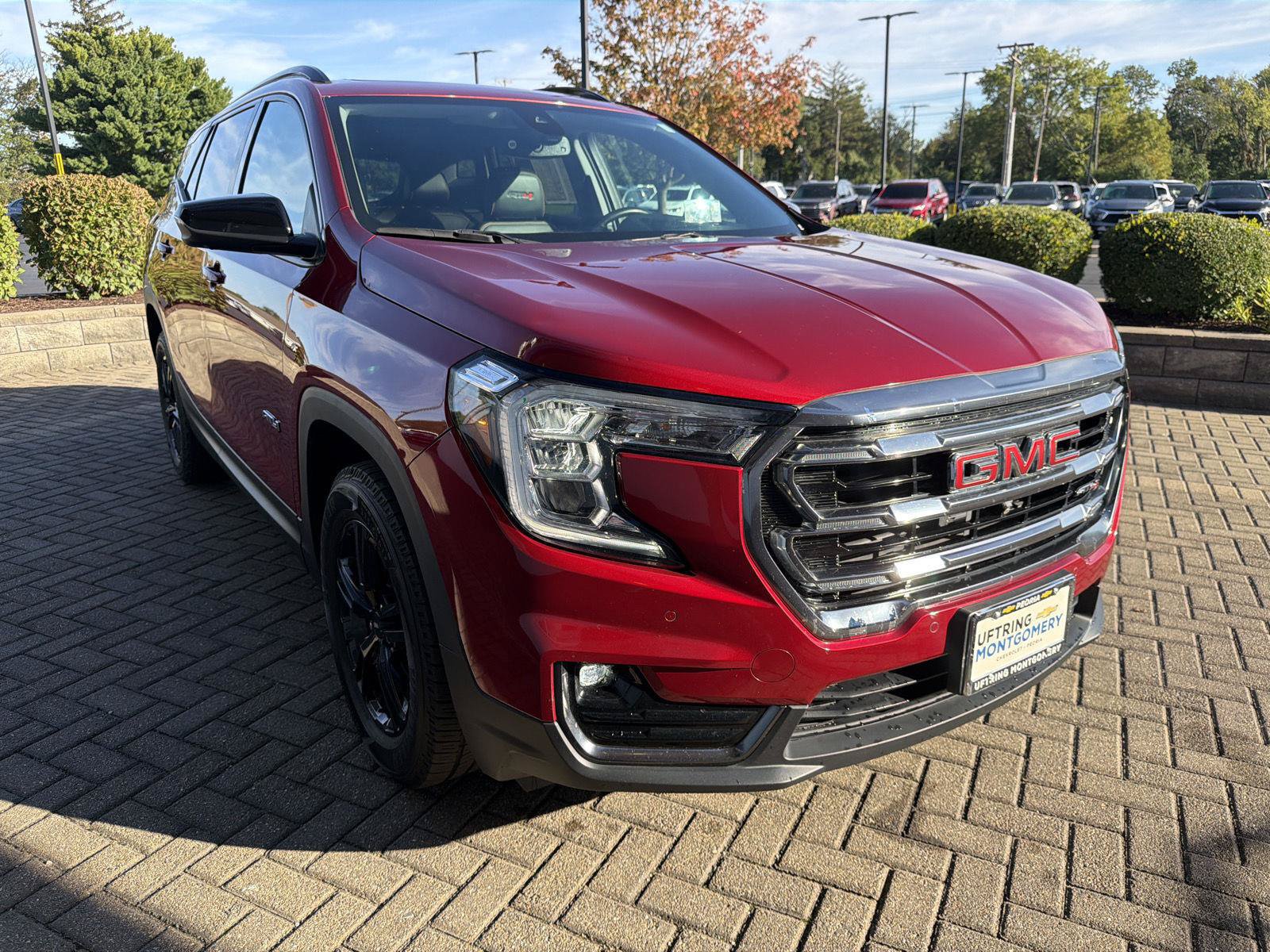 Used 2024 GMC Terrain AT4 w/ Infotainment Package II AWD/4WD image 7