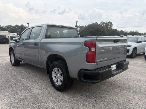 Used 2025 Chevrolet Silverado 1500 W/T AWD/4WD image 4