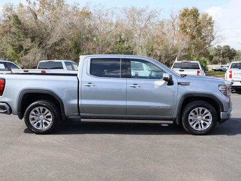 Used 2023 GMC Sierra 1500 Denali w/ Technology Package image 9
