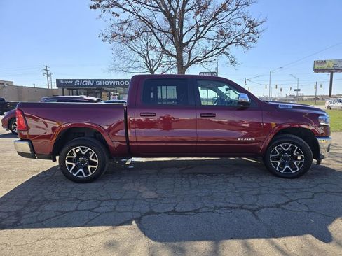 Used 2025 RAM 1500 Laramie image 17
