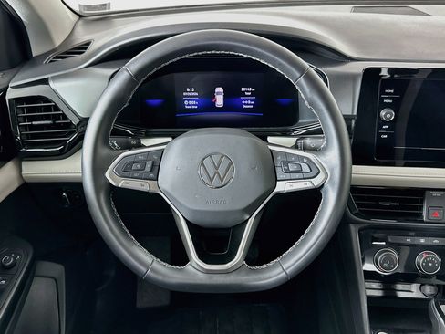 Used 2025 Volkswagen Taos S FWD image 18