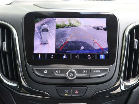 Used 2022 Chevrolet Equinox RS w/ RS Leather Package image 18