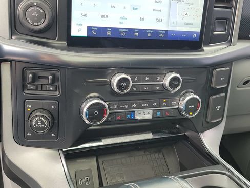 Certified 2022 Ford F150 Limited AWD/4WD image 28
