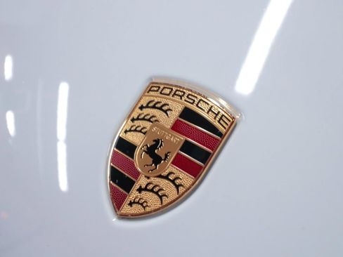 Used 2023 Porsche Macan S image 41