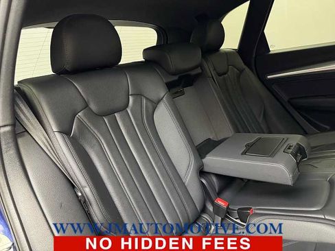 Used 2020 Audi Q5 2.0T Premium w/ Titanium Sport Package AWD/4WD image 19