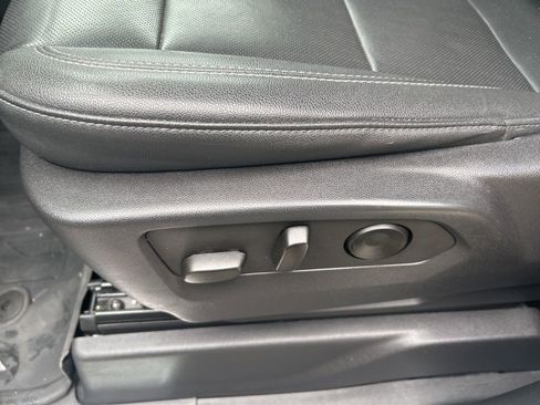 Certified 2023 GMC Sierra 1500 SLT image 18