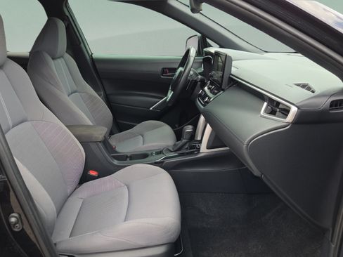 Used 2024 Toyota Corolla Cross AWD Hybrid image 15