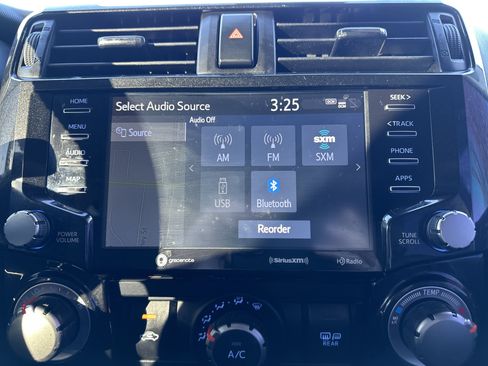 Used 2021 Toyota 4Runner Venture image 22