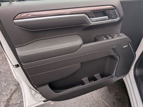 New 2026 Chevrolet Silverado 1500 LTZ w/ LTZ Premium Package AWD/4WD image 16