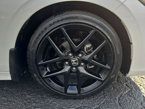 Used 2022 Honda Civic Sport image 16