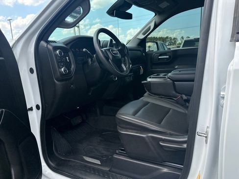 Used 2024 GMC Sierra 1500 Pro w/ Pro Value Package image 20